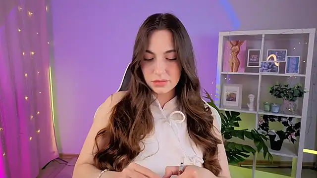 MelissaLovvv online show from June 4, 2026, 3:34 am