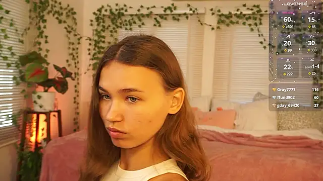 lexicoyy  online show from December 21, 2025, 5:14 am