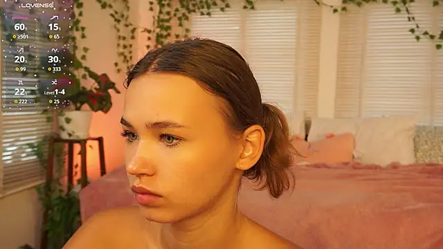 lexicoyy  online show from January 9, 2026, 4:15 am