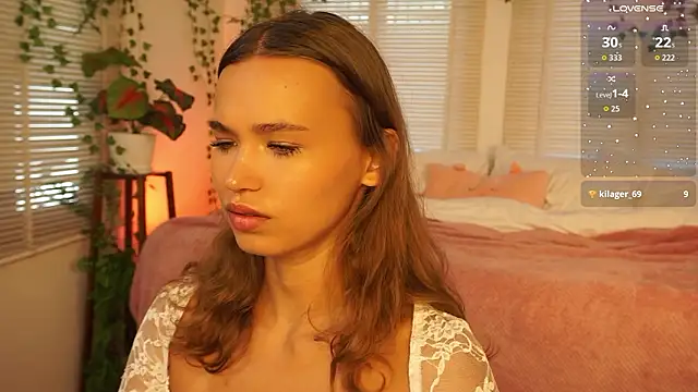 lexicoyy  online show from February 8, 2026, 4:05 am