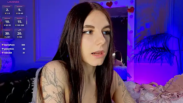 Kelly Woods online show from April 18, 2026, 7:07 pm