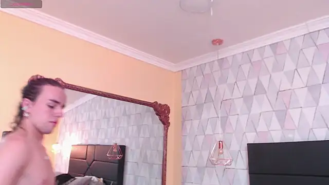 JustinePerry online show from February 1, 2025, 4:35 am