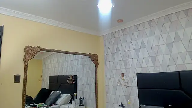 JustinePerry online show from February 22, 2025, 3:56 am