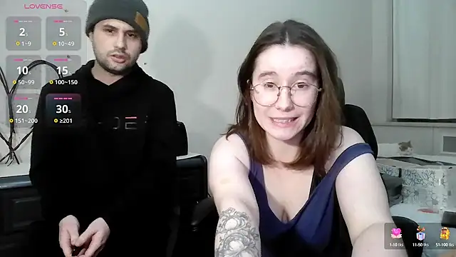 Kinkycouple1789 online show from December 27, 2024, 5:42 am