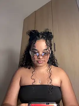 Lucy wilson5 online show from January 30, 2025, 4:16 am