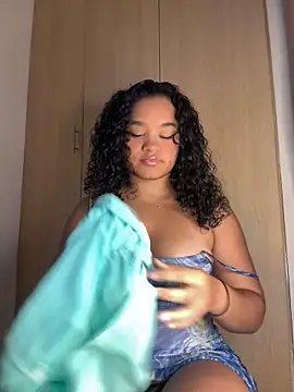 Lucy wilson5 online show from February 6, 2025, 4:21 am