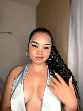 Lucy wilson5 online show from November 7, 2025, 3:28 am