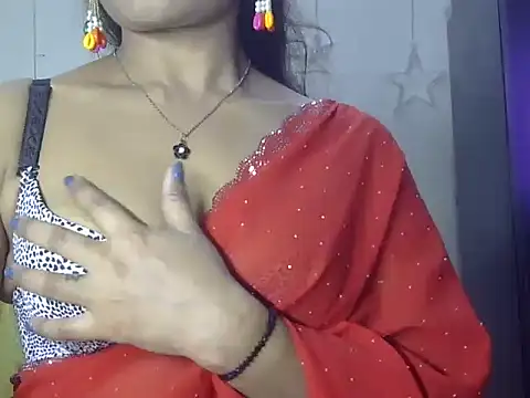 Hot indiangirl online show from November 14, 2025, 6:50 pm