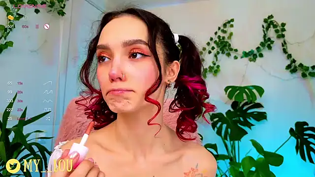 MyLou  online show from December 10, 2024, 7:43 pm