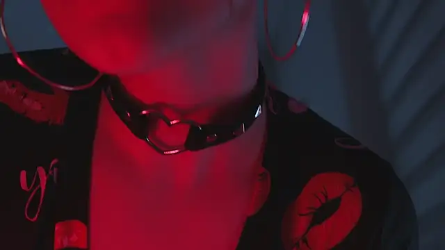 LikaBerry1 online show from March 17, 2025, 9:34 pm