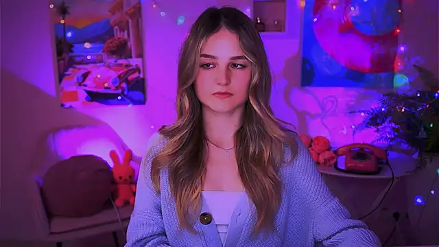 Snapshot of DeboraLarson chatting on February 6, 2025, 9:32 am DeboraLarson online show from February 6, 2025, 9:32 am