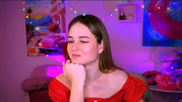 Snapshot of DeboraLarson chatting on February 27, 2025, 7:12 am DeboraLarson online show from February 27, 2025, 7:12 am