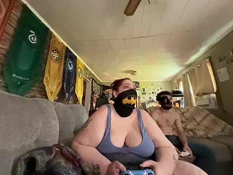 Raerae556 online show from June 30, 2026, 7:48 pm