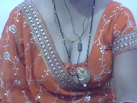 Snapshot of HOT-SEEMAA chatting on May 1, 2026, 6:56 pm HOT-SEEMAA online show from May 1, 2026, 6:56 pm