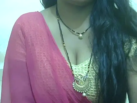 Snapshot of HOT-SEEMAA chatting on June 21, 2026, 5:04 pm HOT-SEEMAA online show from June 21, 2026, 5:04 pm