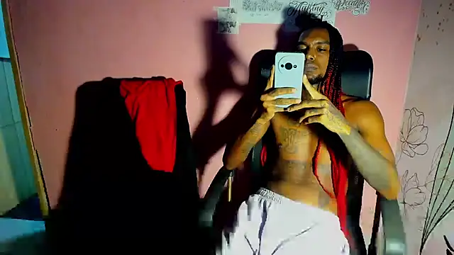 bigblackhotx1 online show from April 11, 2026, 3:44 am