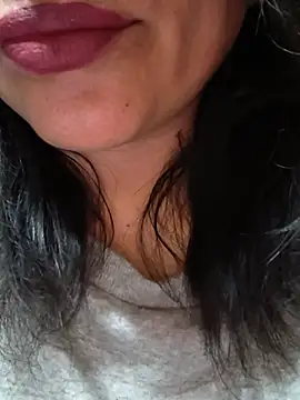Kasandra02 online show from July 14, 2026, 4:17 am