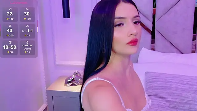 Harper-Avary online show from November 12, 2025, 1:22 pm