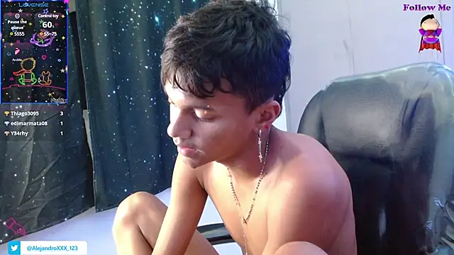 Snapshot of loistwink_ chatting on March 15, 2025, 6:36 am loistwink online show from March 15, 2025, 6:36 am