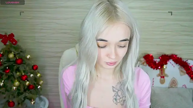 Ashley S online show from January 2, 2025, 3:05 am