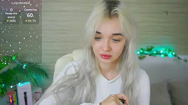 Ashley S online show from March 12, 2025, 2:20 am