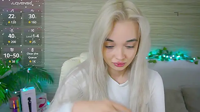 Ashley S online show from March 19, 2025, 11:03 pm