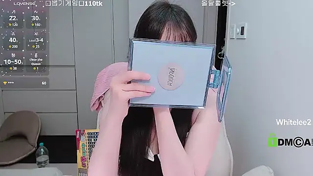 whitelee2 online show from April 13, 2026, 1:16 pm