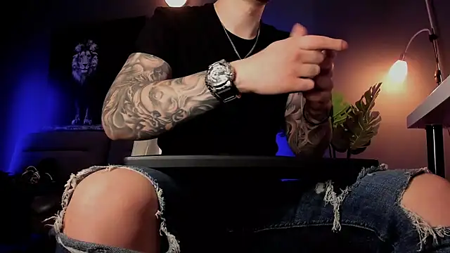 uptomatty online show from April 18, 2026, 7:45 am