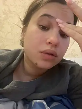 Snapshot of JaneLestur chatting on February 14, 2025, 2:54 pm JaneLestur online show from February 14, 2025, 2:54 pm