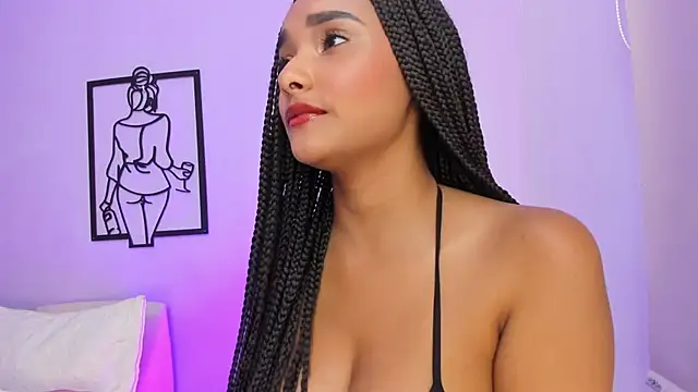 Allison-Bell1 online show from December 3, 2025, 9:13 pm