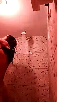 MaraVililhosa online show from March 4, 2025, 3:59 pm