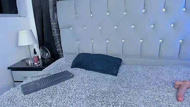 Snapshot of nova_sex01 chatting on February 7, 2025, 7:18 am nova sex01 online show from February 7, 2025, 7:18 am