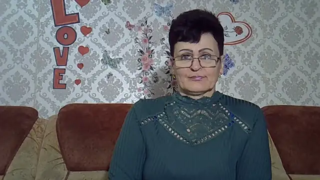 PaulaGolden online show from February 5, 2026, 6:23 pm