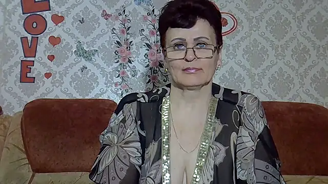 PaulaGolden online show from March 15, 2026, 11:49 am