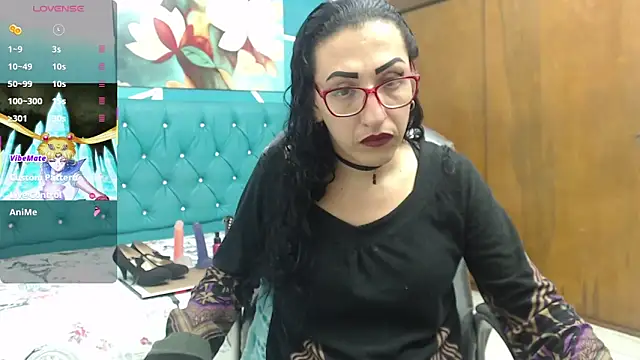 sabrina dupont online show from September 15, 2025, 12:38 pm