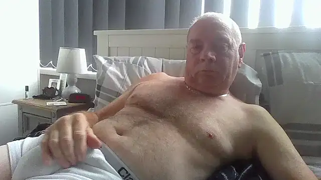 gibbo62 online show from October 30, 2025, 9:33 am