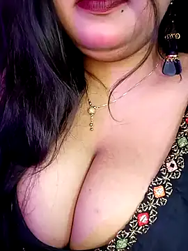 Suhanakhan00 online show from March 8, 2025, 5:11 pm
