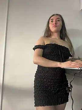 Sophie LS online show from March 10, 2025, 9:07 pm