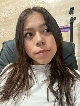 sarawiliamx online show from January 8, 2026, 10:06 am