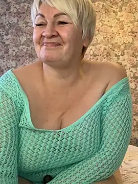 Laura Millf online show from February 16, 2025, 2:54 pm