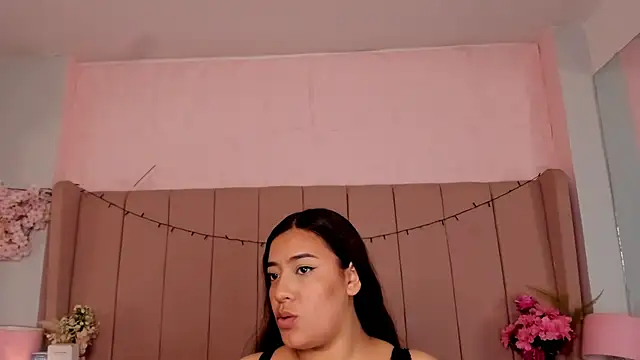 MollyBigBoobs12 online show from September 16, 2025, 8:21 pm