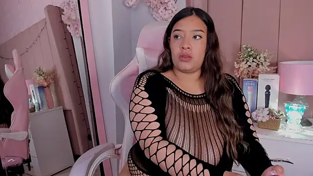 MollyBigBoobs12 online show from October 6, 2025, 9:12 pm