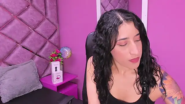 Eimy Sexy  online show from March 18, 2025, 3:31 pm