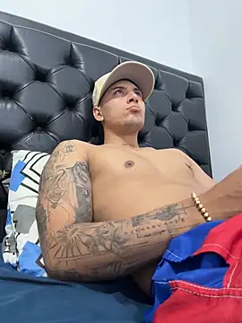 Damian23   online show from March 11, 2026, 8:37 pm