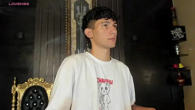 Alexx tc online show from December 20, 2024, 3:25 am