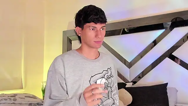 Alexx tc online show from February 13, 2025, 3:07 am