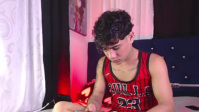 Sexys Boys Hot1 online show from February 15, 2026, 1:57 am