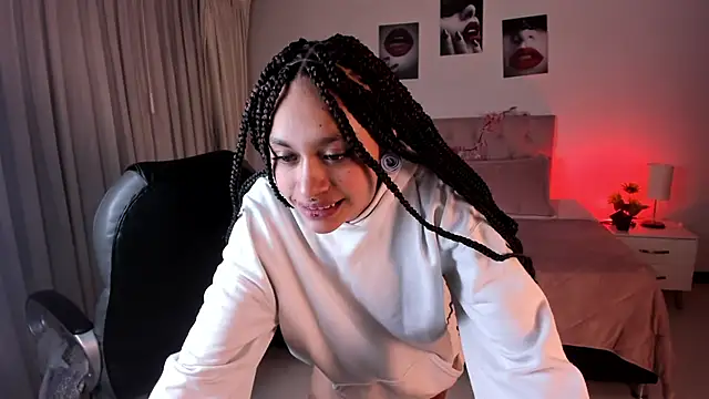 Snapshot of Kat_cute_ chatting on January 23, 2025, 8:46 am Kat cute  online show from January 23, 2025, 8:46 am