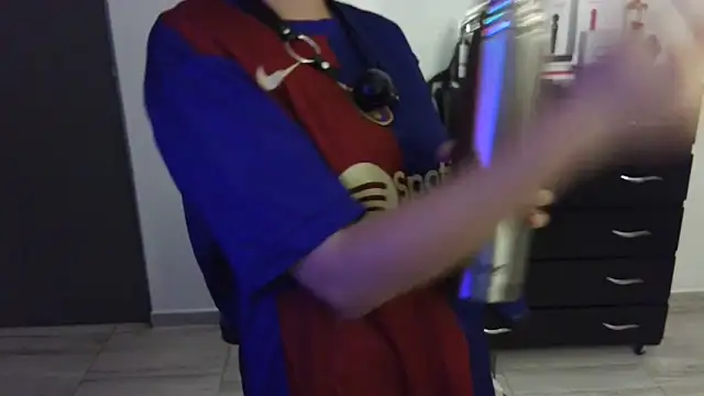 thomascooper7 online show from January 30, 2025, 6:03 am