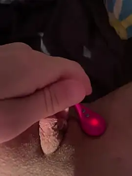 Snapshot of UnderAngel chatting on February 13, 2025, 8:03 pm UnderAngel online show from February 13, 2025, 8:03 pm